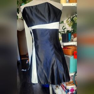 J Crew Black and White Cocktail Dress w Jewel on Waist